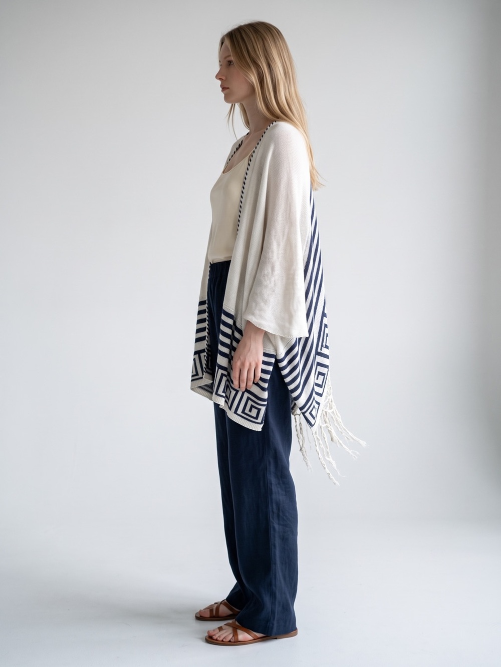 Daytrip White & Navy Fringe Open-Front Knit Poncho Cape - Picture 8 of 8